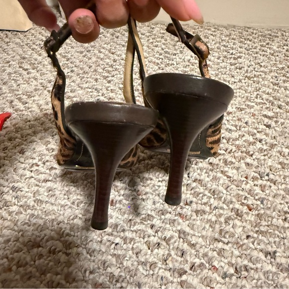 Cole Haan Nike Air Leopard Print Kitten Heels Gold- Size 7 - Picture 3 of 9